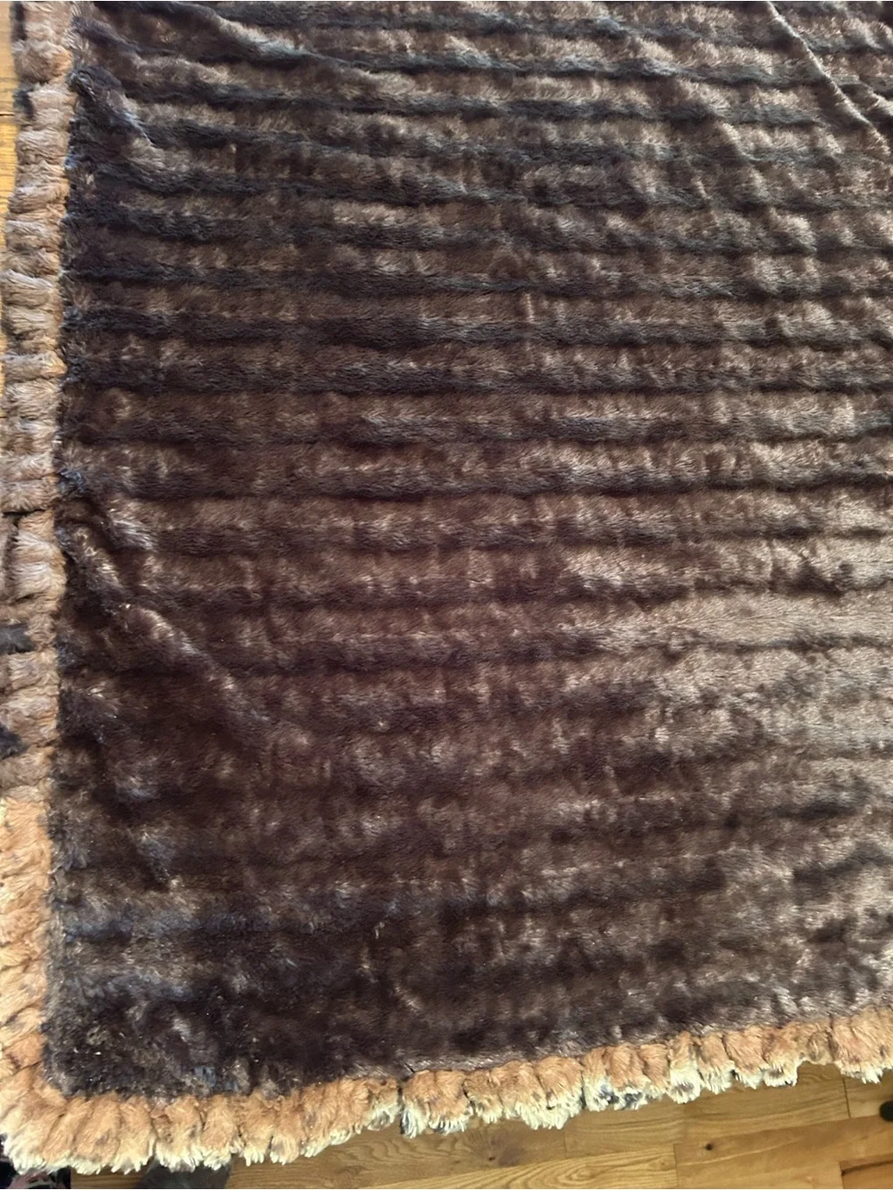 Bessie&Barnie ultra-soft Luxury Blanket-FauxFur Leopard Stripe-reverses to brown